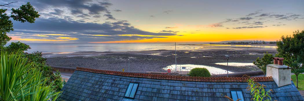 Minehead Beach - cottage for hire